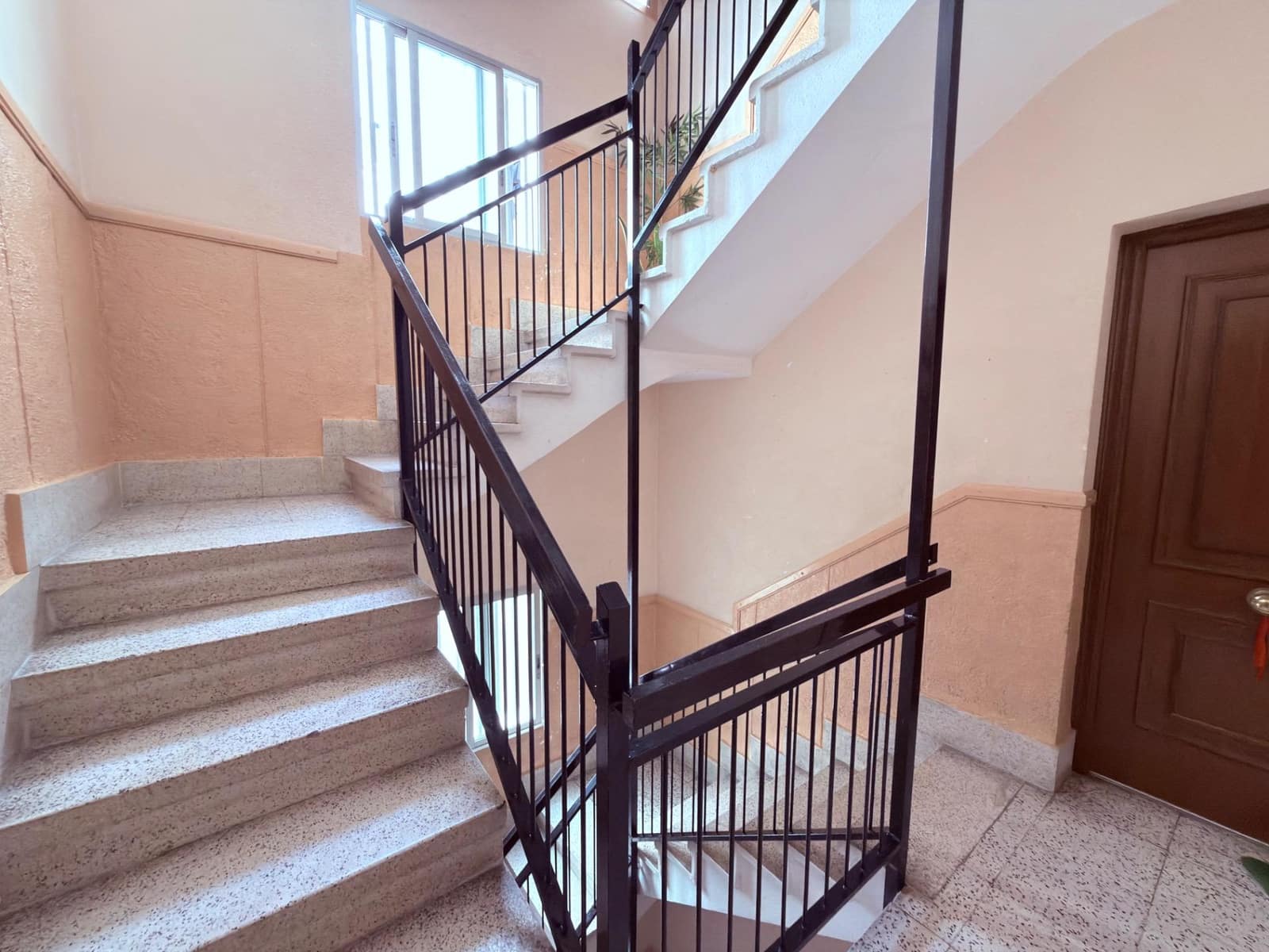 3 sypialnia Apartament na sprzedaż w Miasto Alicante / Alacant - 129 000 € (Ref: 9882011)