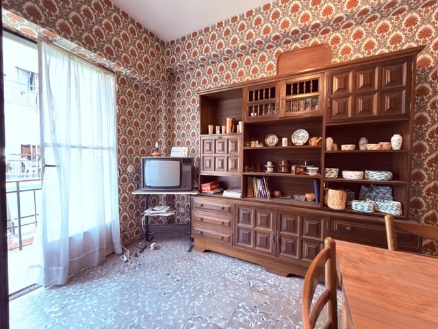 3 slaapkamer Appartement te koop in Los Ángeles, Alicante stad - € 129.000 (Ref: 9882011)