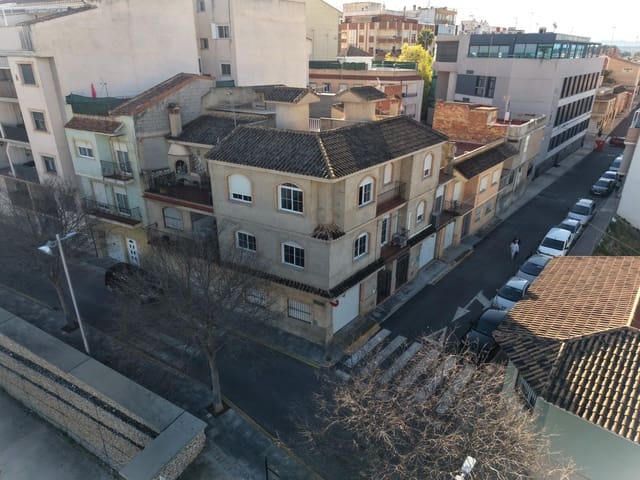 5 soveværelse Lejlighed til salg i Riba-roja de Túria med garage - € 450.000 (Ref: 9882012)