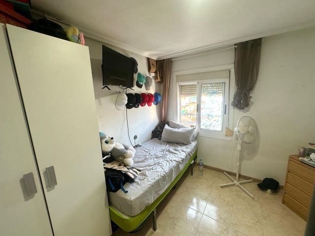 3 camera da letto Appartamento in vendita in Alicante città - 119.000 € (Rif: 9882013)
