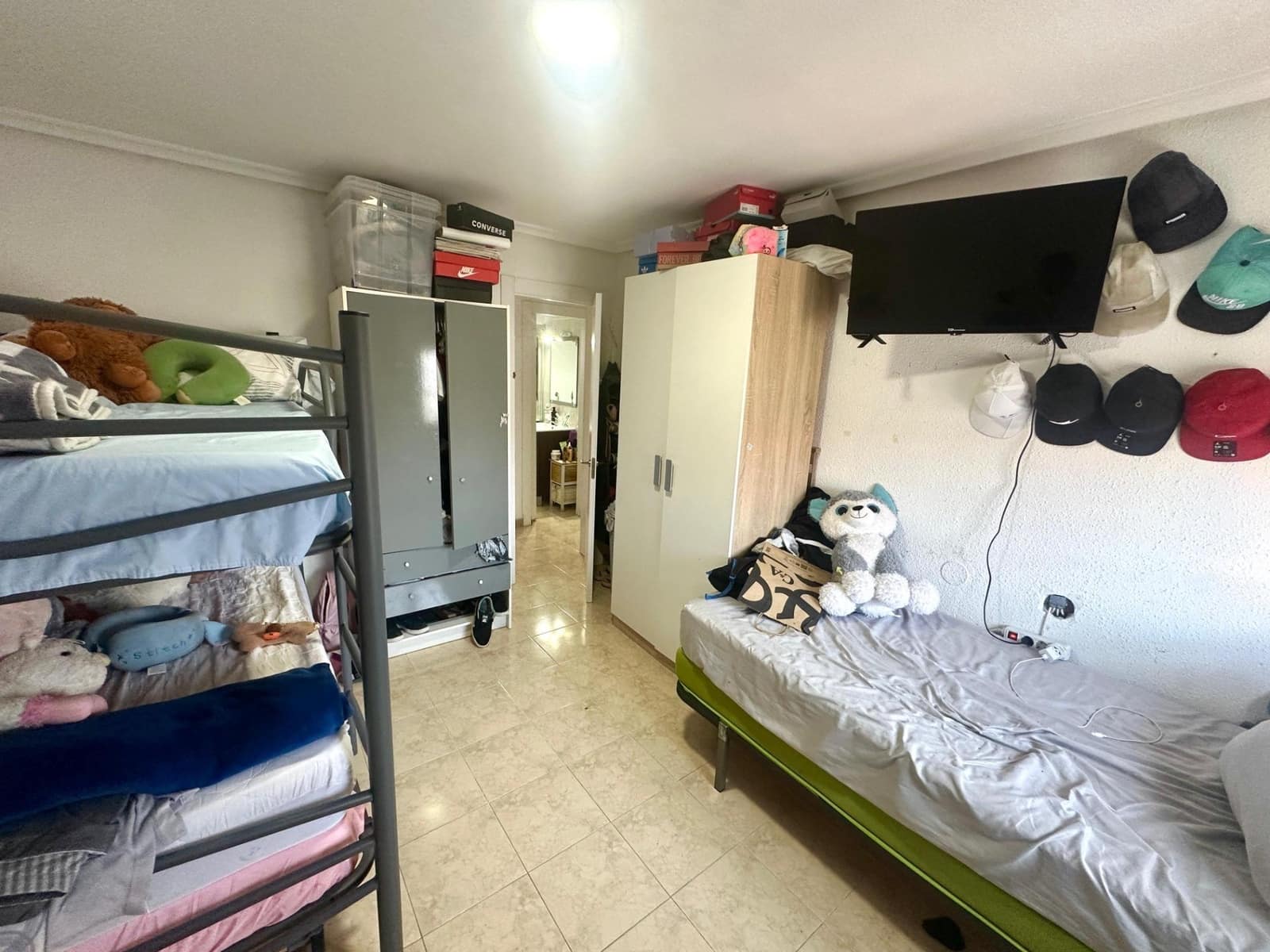 3 soveværelse Lejlighed til salg i Alicante by - € 119.000 (Ref: 9882013)