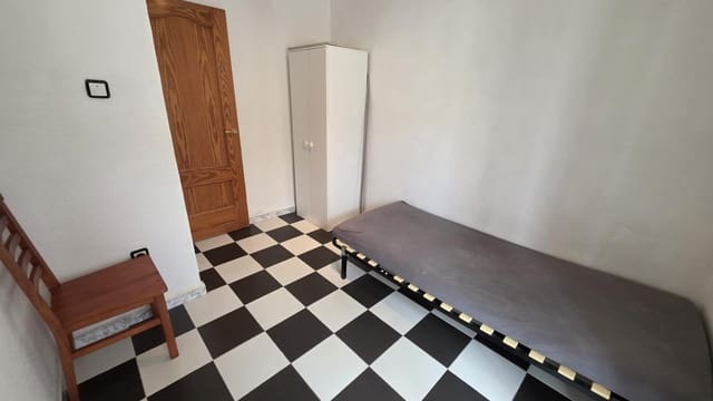 3 sypialnia Apartament do wynajęcia w Miasto Alicante / Alacant - 850 € (Ref: 9884931)