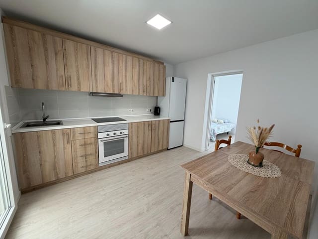 3 quarto Apartamento para venda em El Campello - 250 000 € (Ref: 9896436)