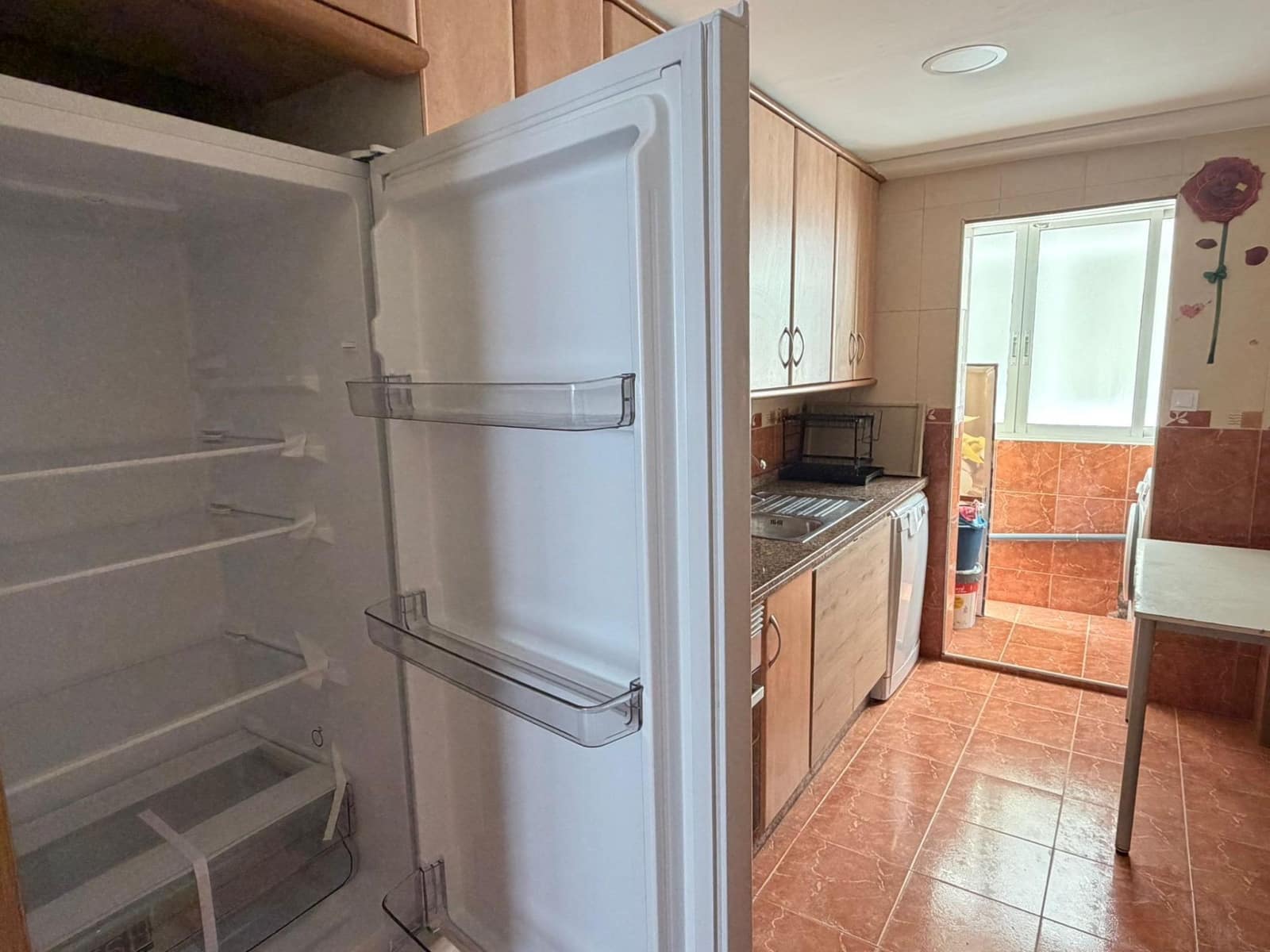 4 Zimmer Wohnung zu vermieten in Alicante / Alacant Stadt - 1.200 € (Ref: 9898911)