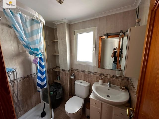 Apartamento de 3 habitaciones en Torrent en alquiler - 1.000 € (Ref: 9904075)
