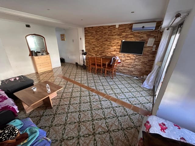 2 chambre Appartement à vendre à Carolinas Bajas, Alicante ville - 147 000 € (Ref: 9911162)