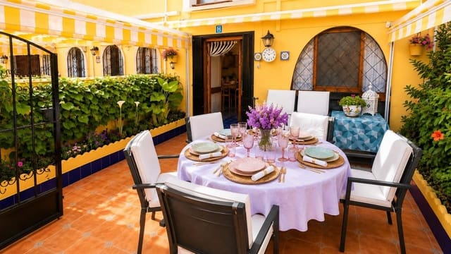3 sovrum Radhus till salu i El Campello med pool - 284 900 € (Ref: 9913269)