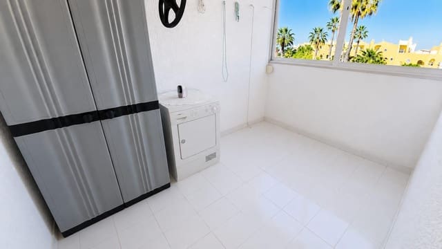 3 slaapkamer Rijtjeshuis te koop in El Campello met zwembad - € 284.900 (Ref: 9913269)