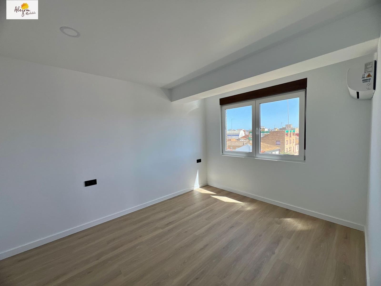 3 bedroom Penthouse for sale in Picanya - € 245,000 (Ref: 9915940)