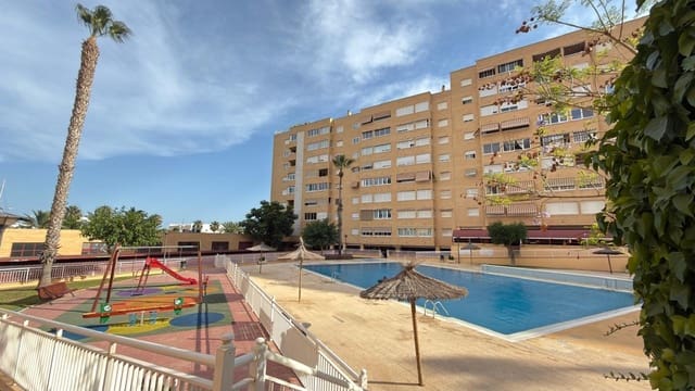 3 slaapkamer Flat te huur in San Gabriel, Alicante stad met zwembad garage - € 1.350 (Ref: 9916971)