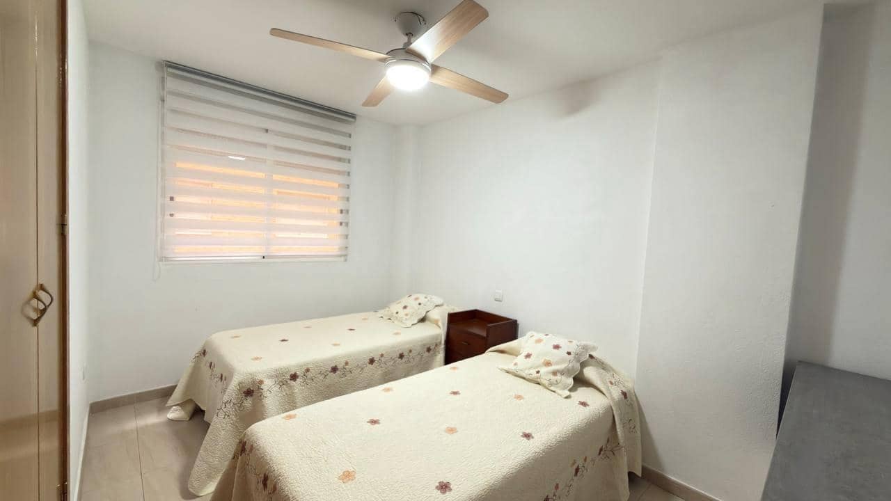 3 bedroom Flat for rent in Alicante / Alacant city with pool garage - € 1,350 (Ref: 9916971)