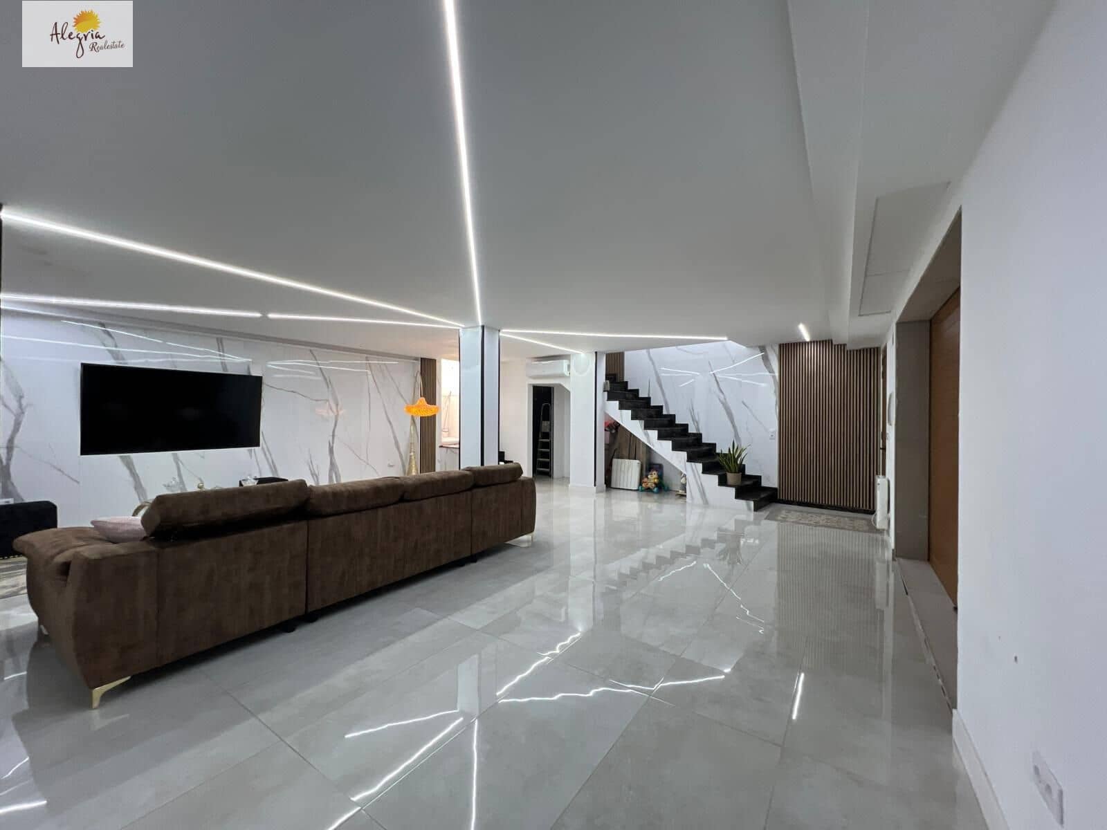 4 chambre Villa/Maison Mitoyenne à vendre à Puig - 480 000 € (Ref: 9920535)
