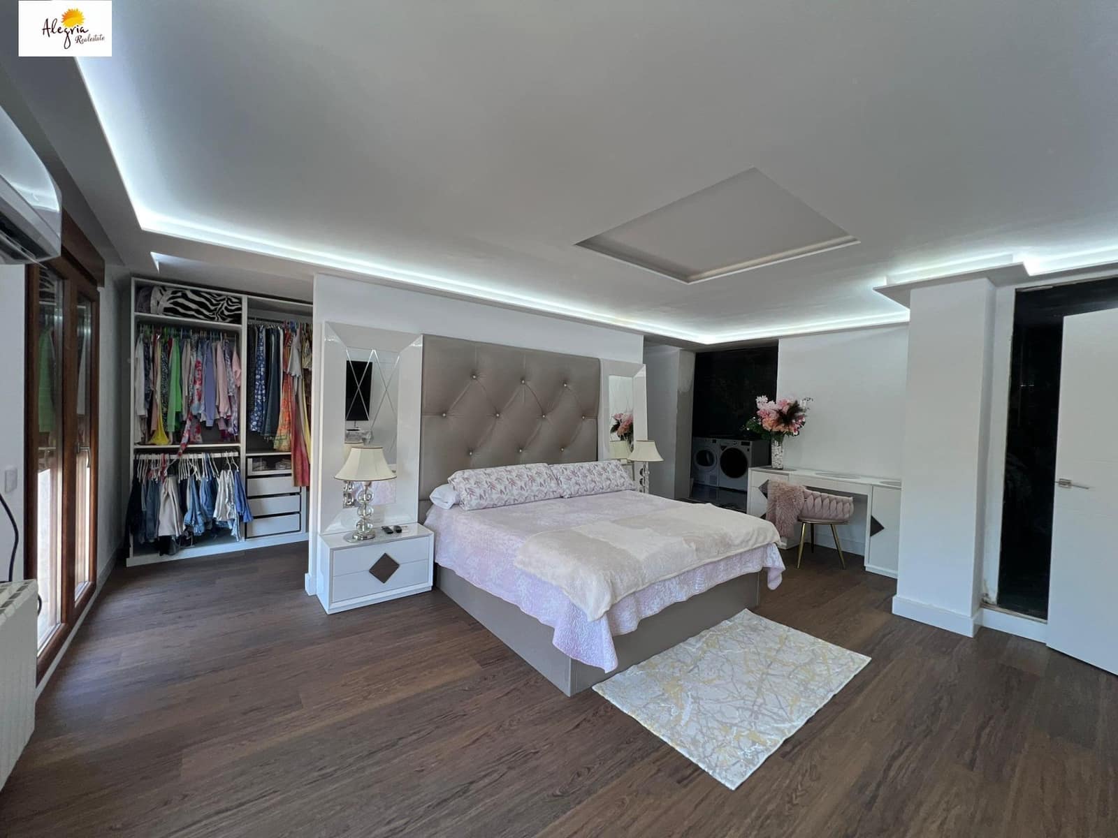 4 chambre Villa/Maison Mitoyenne à vendre à Puig - 480 000 € (Ref: 9920535)
