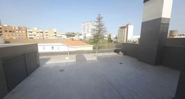 2 soverom Leilighet til salgs i Alicante by med svømmebasseng - € 279 000 (Ref: 9936475)