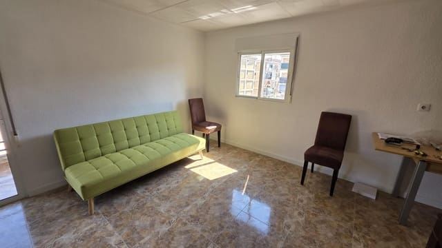 3 quarto Apartamento para arrendar em Alicante cidade - 850 € (Ref: 9938300)