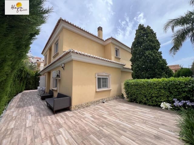 5 quarto Moradia para venda em Racó, Cullera com piscina garagem - 1 300 000 € (Ref: 9938302)