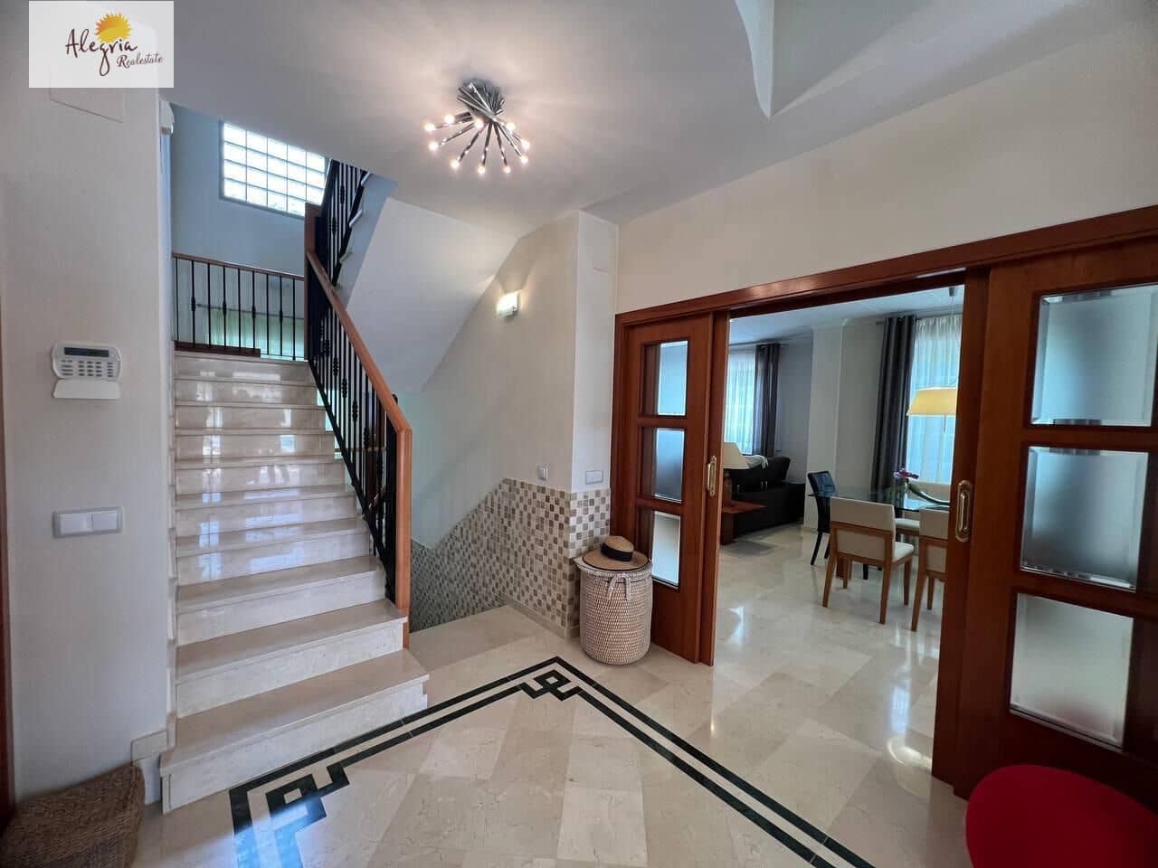 5 quarto Moradia para venda em Cullera com piscina garagem - 1 300 000 € (Ref: 9938302)