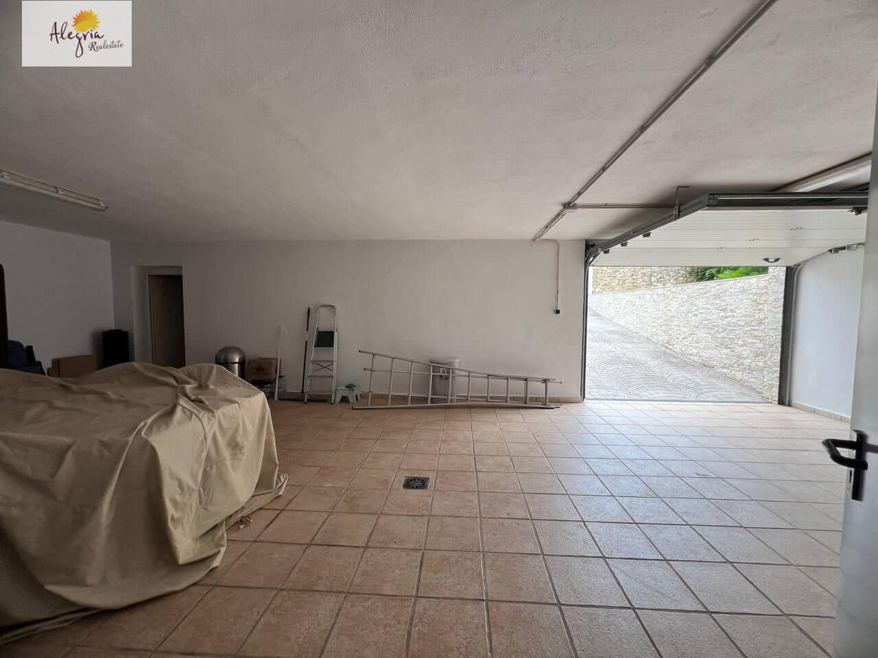 5 quarto Moradia para venda em Cullera com piscina garagem - 1 300 000 € (Ref: 9938302)