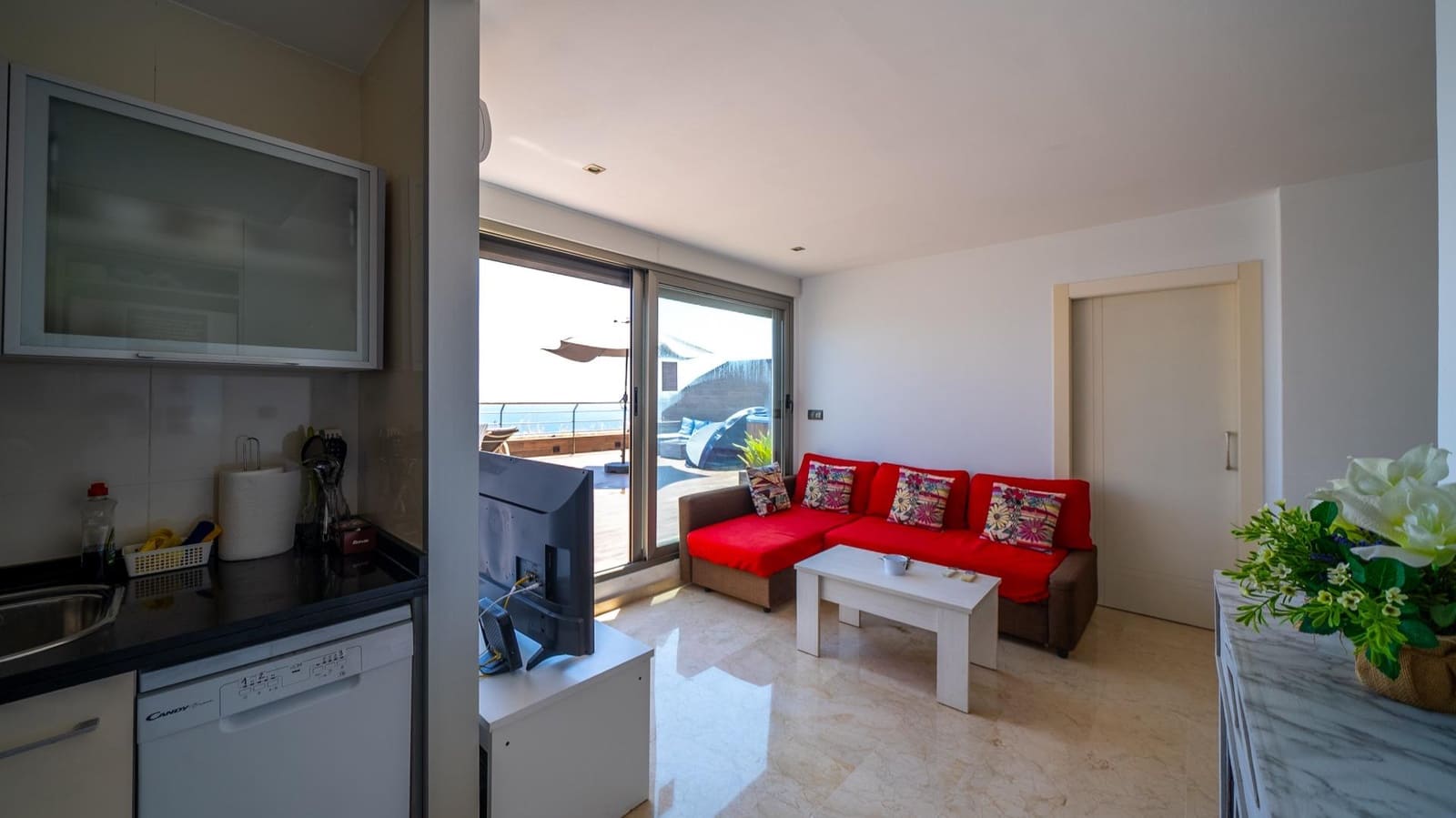 2 soveværelse Penthouse til salg i Alicante by - € 850.000 (Ref: 9938303)