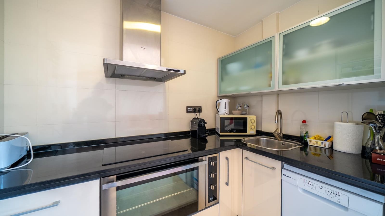 2 soveværelse Penthouse til salg i Alicante by - € 850.000 (Ref: 9938303)