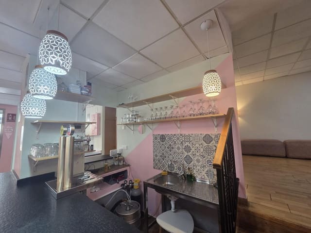 2 soveværelse Erhverv til salg i El Campello - € 311.000 (Ref: 9940066)