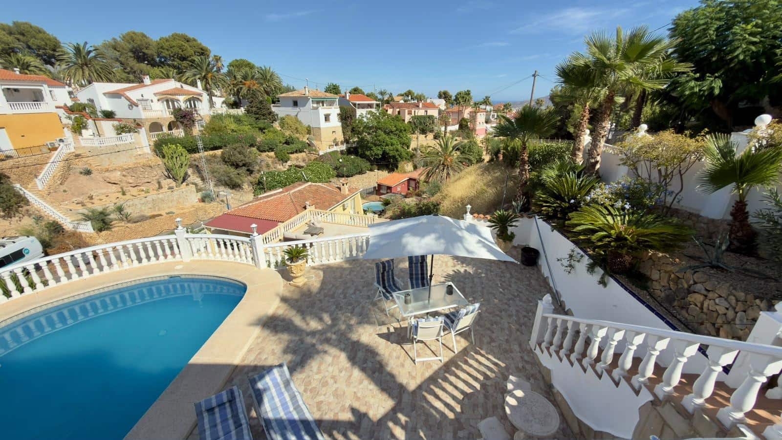 4 bedroom Villa for sale in La Nucia with pool garage - € 525,000 (Ref: 9945831)
