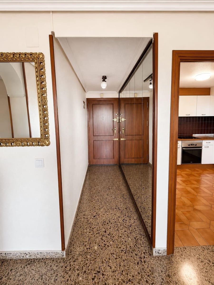 3 soveværelse Lejlighed til salg i Playa de San Juan med swimmingpool garage - € 495.000 (Ref: 9945832)