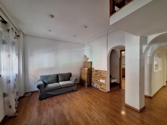 3 soverom Leilighet til salgs i Carolinas Bajas, Alicante by - € 219 000 (Ref: 9945835)