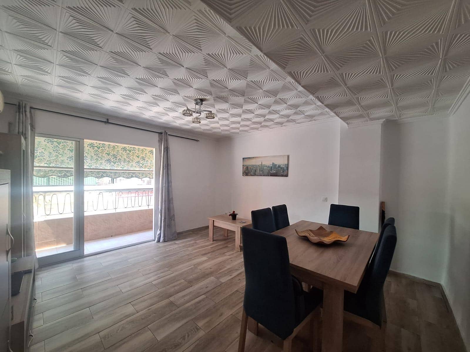 3 soveværelse Lejlighed til salg i Alicante by - € 175.000 (Ref: 9949893)