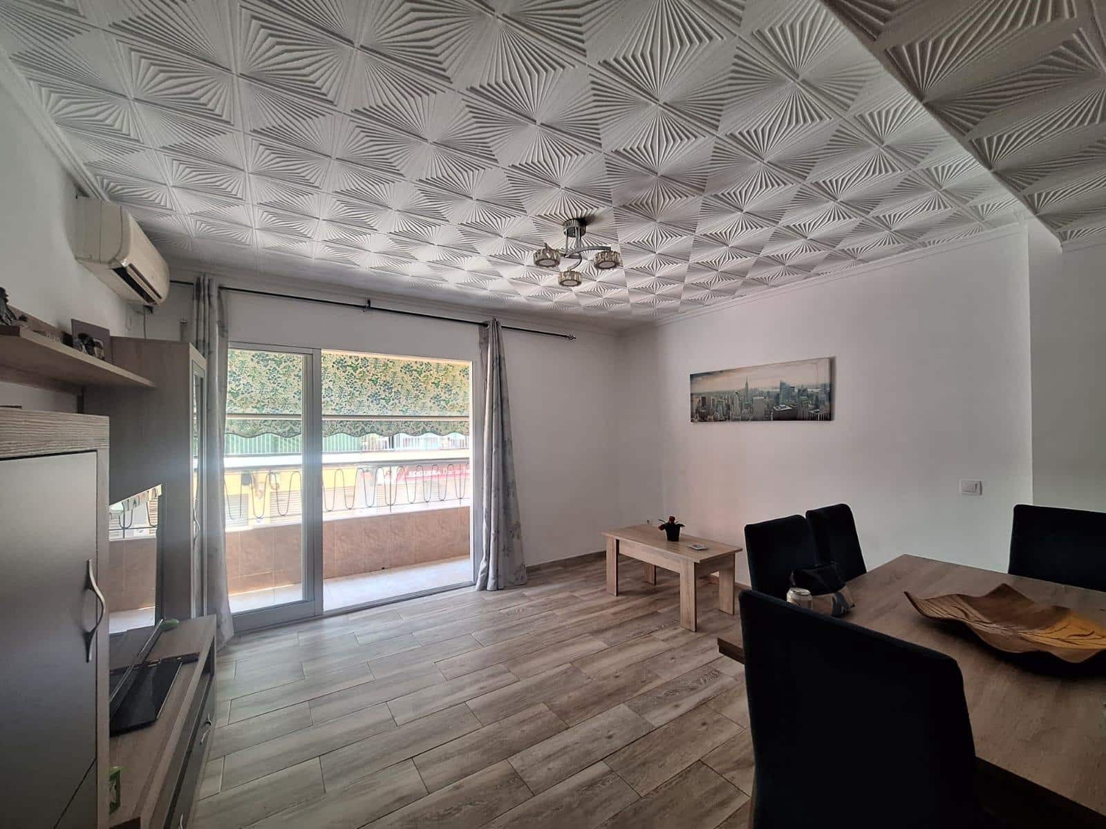 3 soveværelse Lejlighed til salg i Alicante by - € 175.000 (Ref: 9949893)