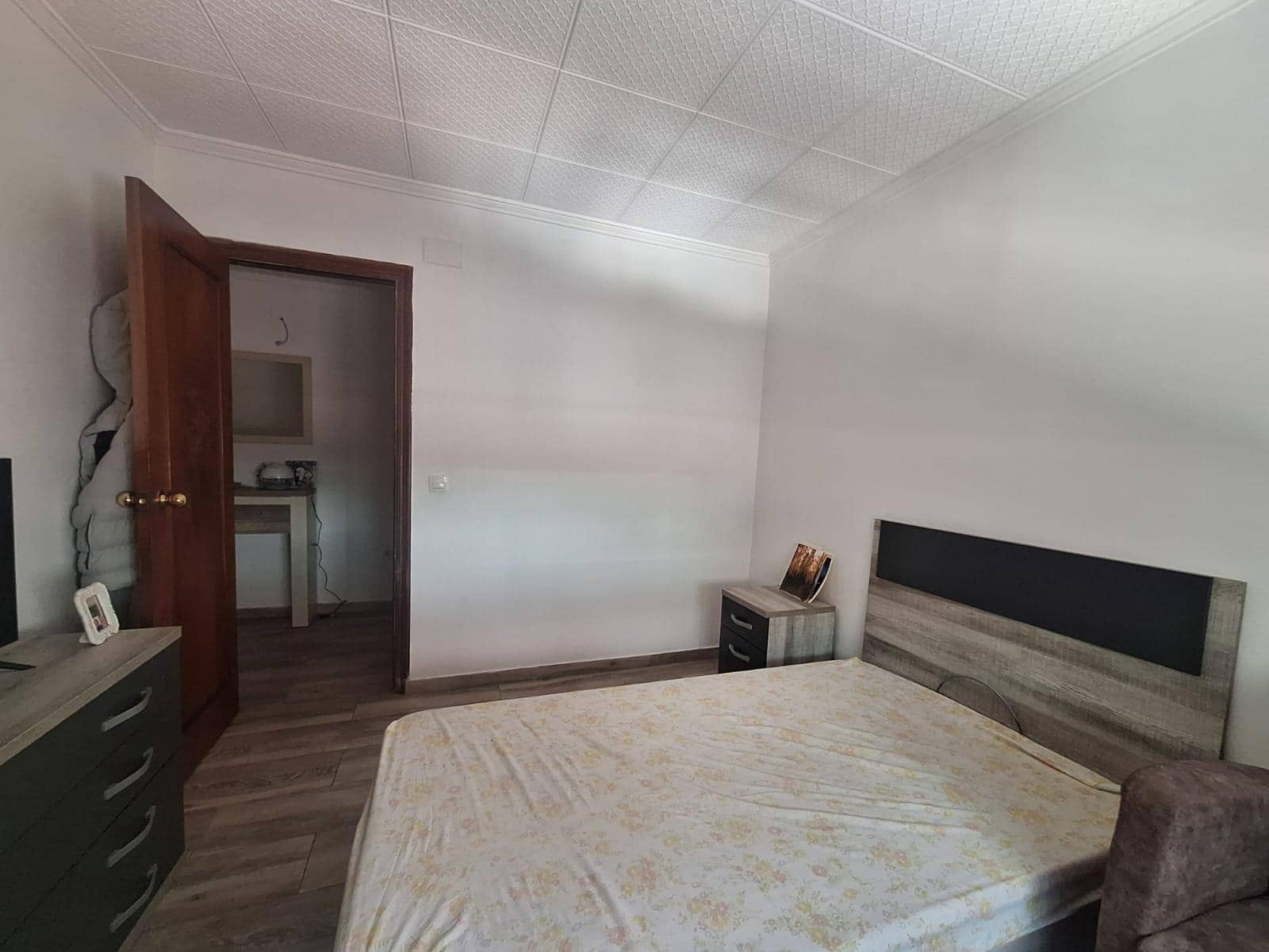 3 soveværelse Lejlighed til salg i Alicante by - € 175.000 (Ref: 9949893)