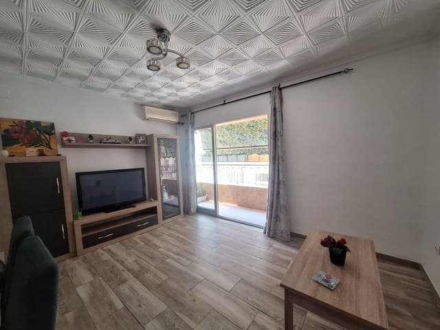 3 soveværelse Lejlighed til salg i Carolinas Altas, Alicante by - € 175.000 (Ref: 9949893)