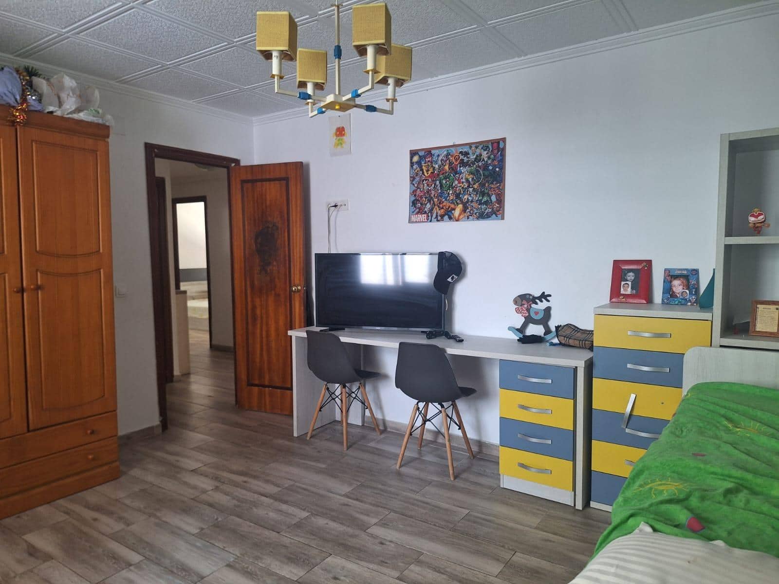3 soveværelse Lejlighed til salg i Alicante by - € 175.000 (Ref: 9949893)