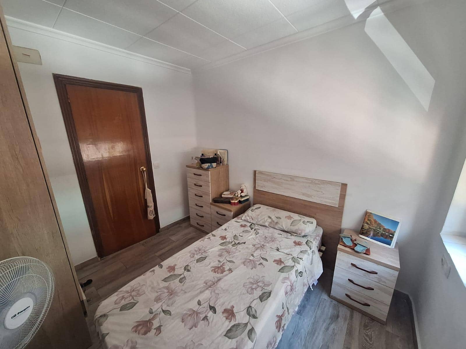 3 soveværelse Lejlighed til salg i Alicante by - € 175.000 (Ref: 9949893)