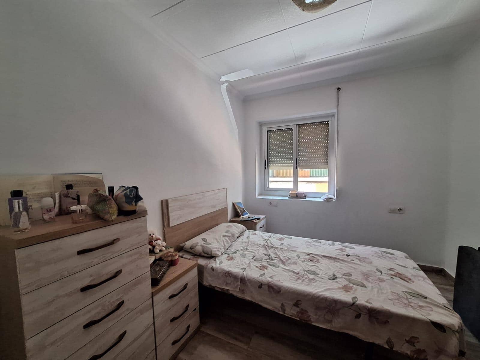 3 soveværelse Lejlighed til salg i Alicante by - € 175.000 (Ref: 9949893)