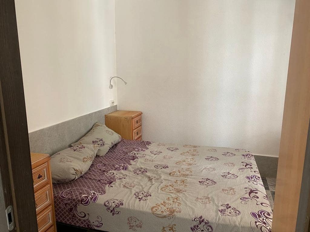 2 sovrum Lägenhet till salu i Alicante stad - 125 000 € (Ref: 9949894)