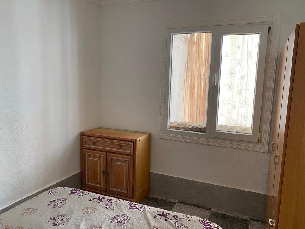 2 sovrum Lägenhet till salu i Alicante stad - 125 000 € (Ref: 9949894)