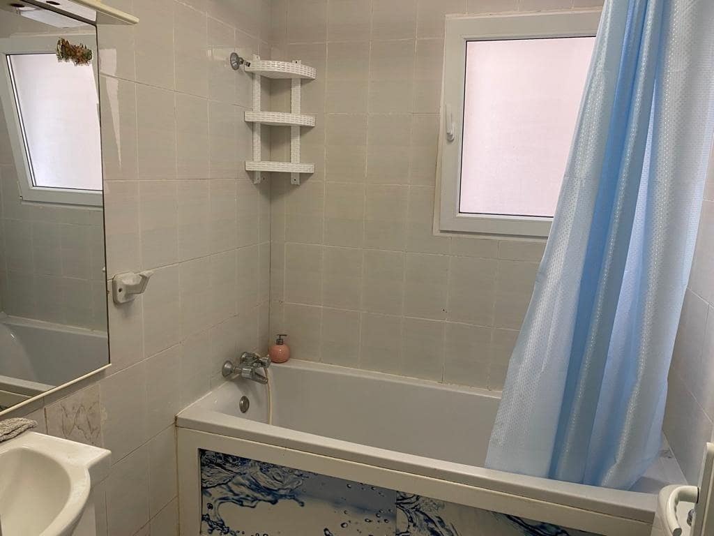 2 sovrum Lägenhet till salu i Alicante stad - 125 000 € (Ref: 9949894)