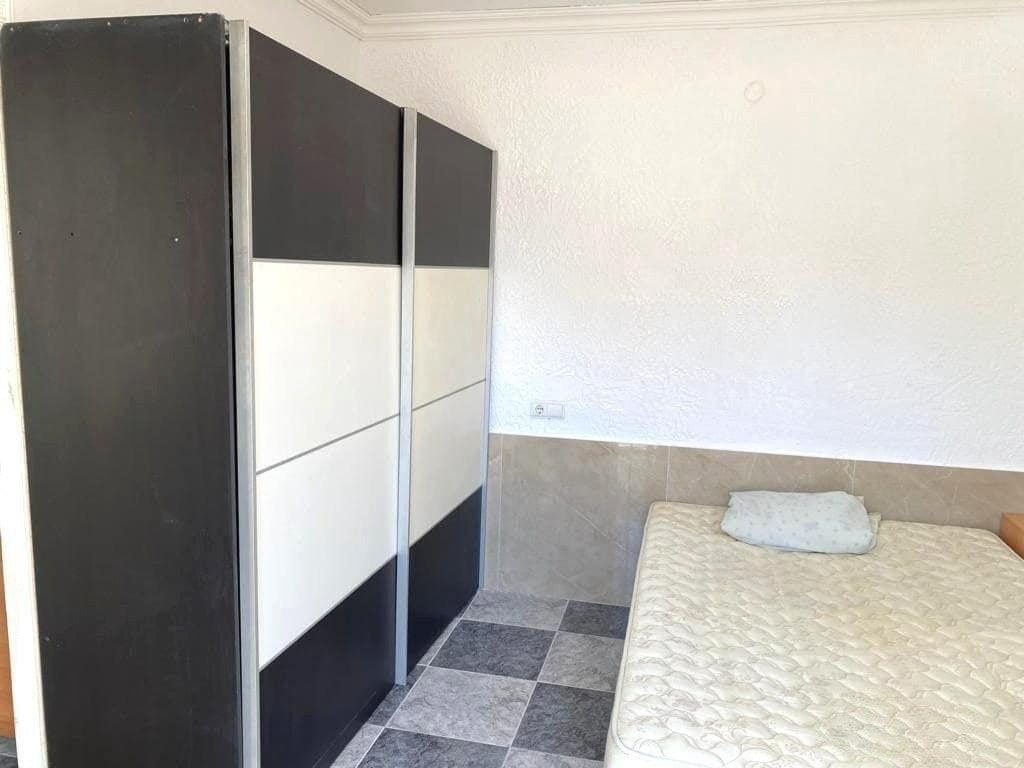 2 sovrum Lägenhet till salu i Alicante stad - 125 000 € (Ref: 9949894)