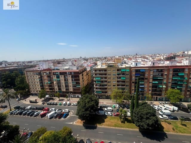 Piso de 3 habitaciones en Na Rovella, València ciudad en venta - 297.000 € (Ref: 9958066)