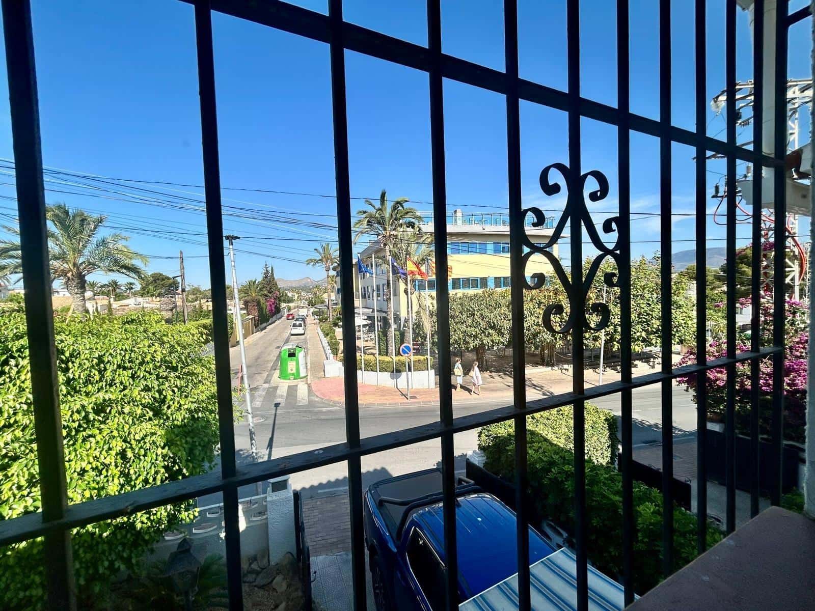 3 chambre Bungalow à vendre à Alfaz del Pi / L'Alfas del Pi avec piscine - 425 000 € (Ref: 9959863)