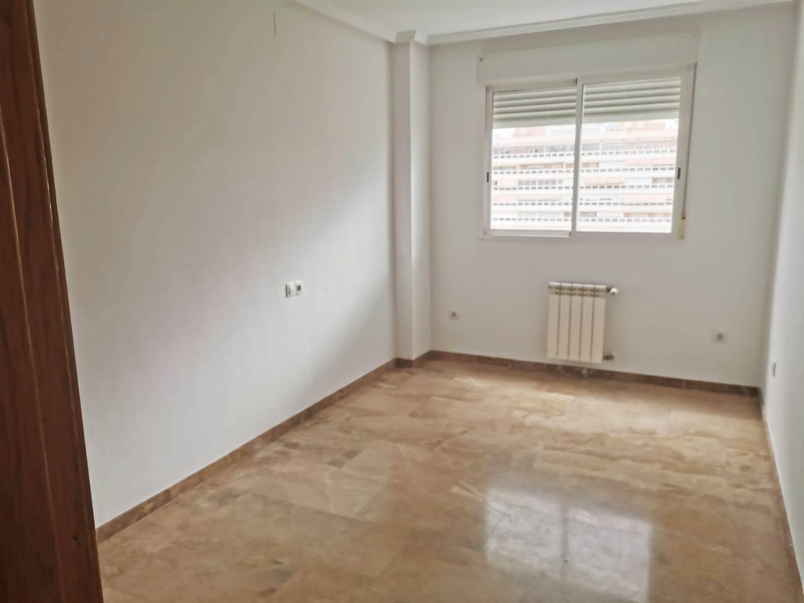 2 bedroom Flat for rent in Playa de San Juan with pool garage - € 1,450 (Ref: 9962789)