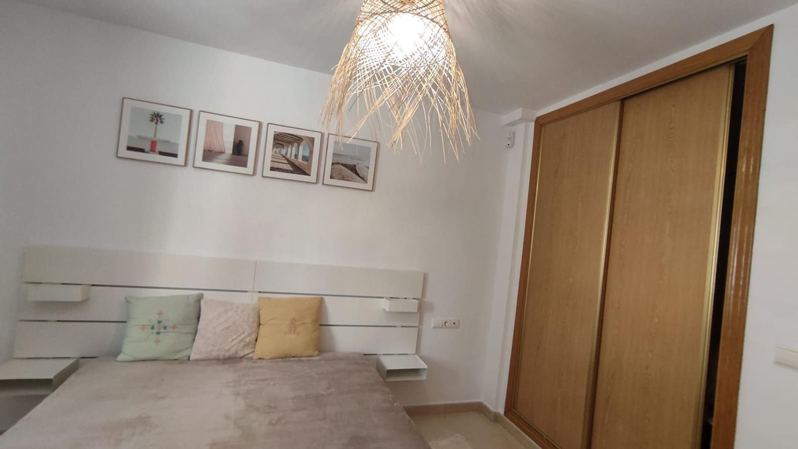 1 soverom Leilighet til leie i Alicante by - € 1 200 (Ref: 9962790)