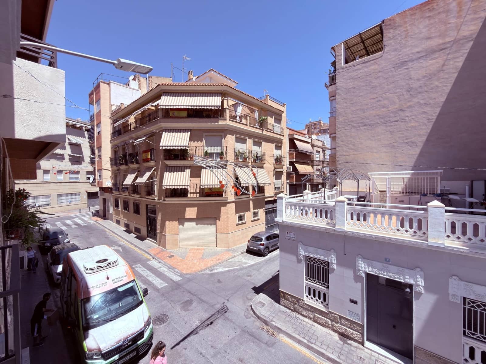 10 bedroom Apartment for sale in Alicante / Alacant city - € 1,050,000 (Ref: 9965368)