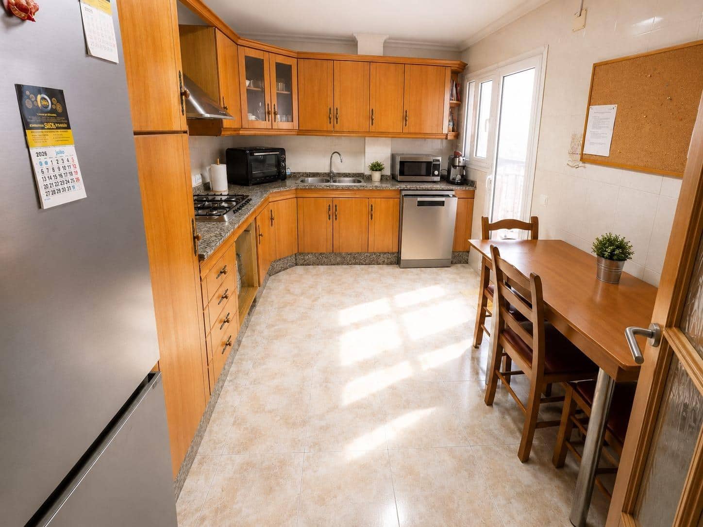 4 soveværelse Lejlighed til salg i Alicante by - € 285.000 (Ref: 9973396)