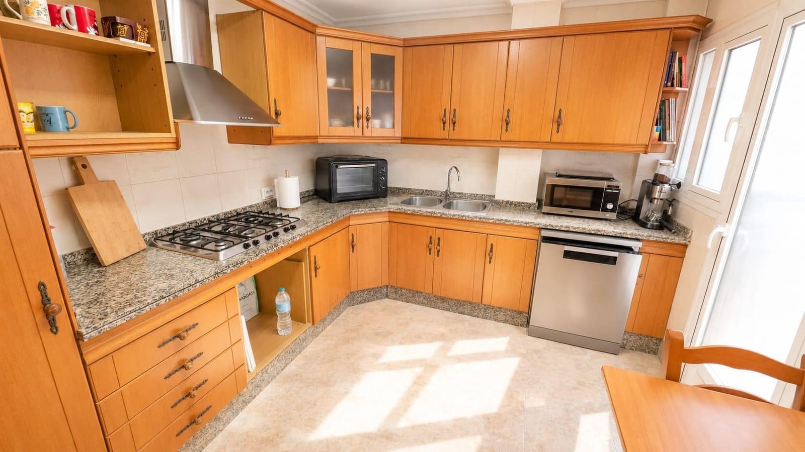 4 soveværelse Lejlighed til salg i Alicante by - € 285.000 (Ref: 9973396)