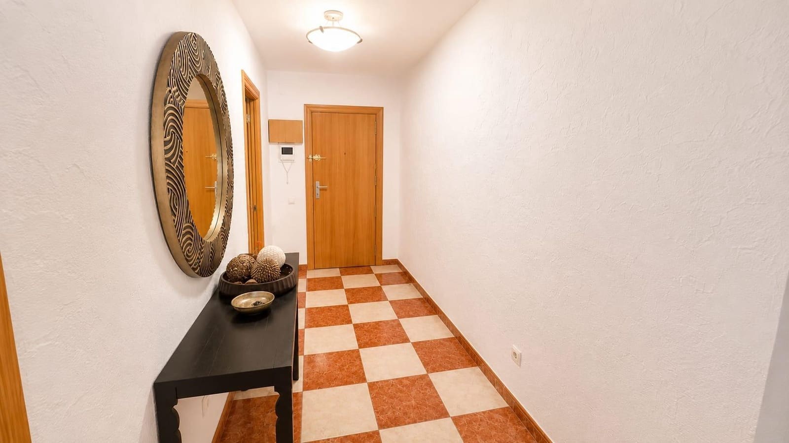 4 soveværelse Lejlighed til salg i Alicante by - € 285.000 (Ref: 9973396)