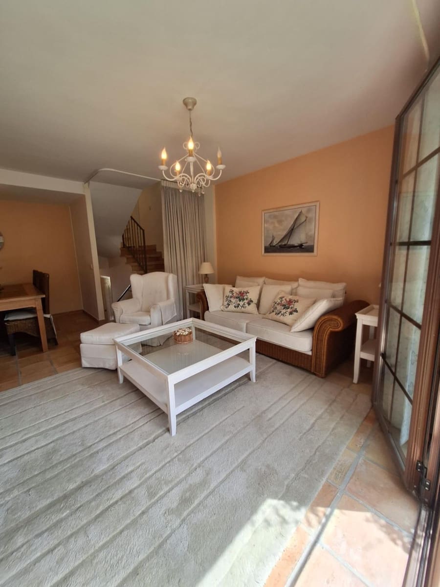 Bungalow de 3 habitaciones en Finestrat en venta con piscina - 335.000 € (Ref: 9973397)