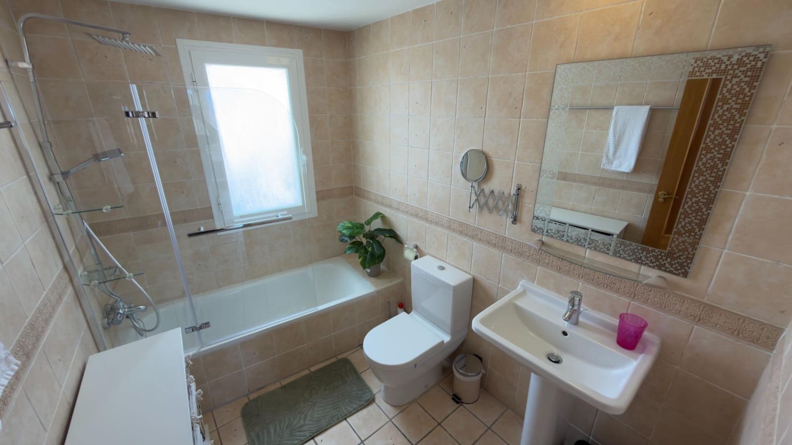 3 bedroom Bungalow for rent in Finestrat with pool garage - € 3,500 (Ref: 9973398)