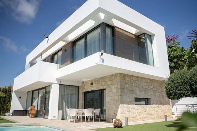 4 sypialnia Willa na sprzedaż w Finestrat z basenem garażem - 1 170 000 € (Ref: 9975532)
